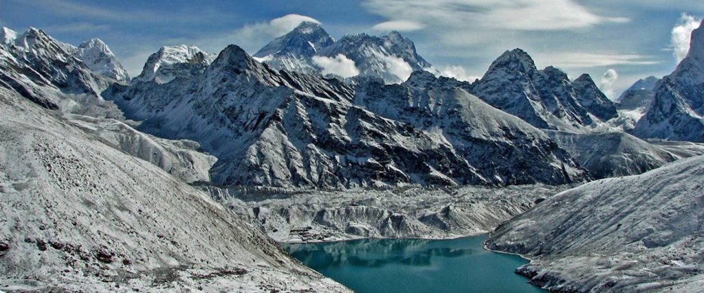 EBC With Gokyo Trek V/S Everest Three Pass Trek